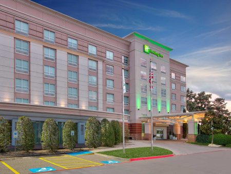 Holiday Inn Express Plano East